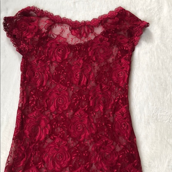 Charlotte Russe lace floral top - Picture 5 of 5